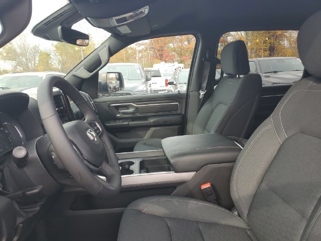 New 2026 RAM 1500 Big Horn AWD/4WD image 17