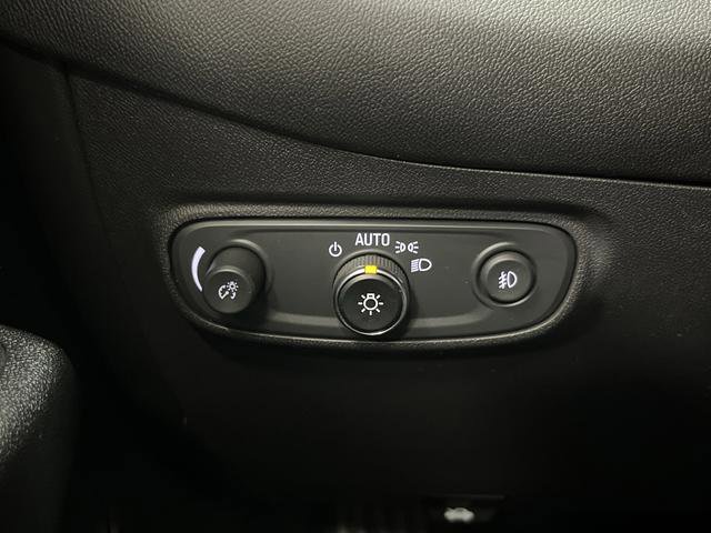 Used 2020 Chevrolet Equinox LT image 23