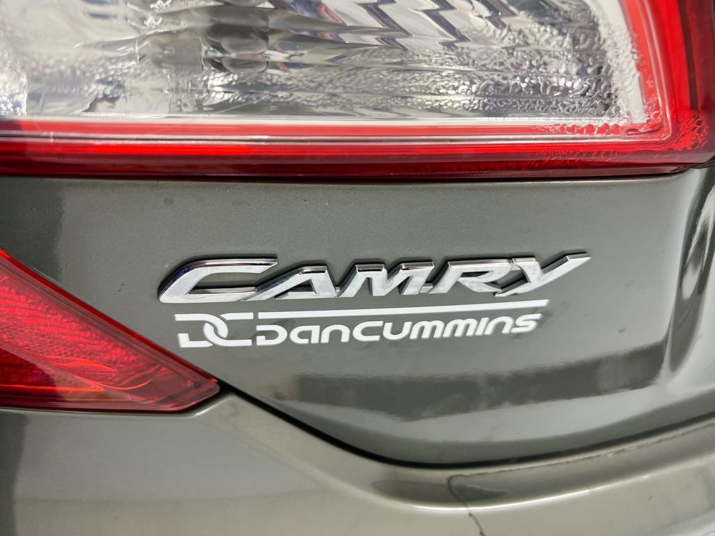 Used 2012 Toyota Camry LE FWD image 24