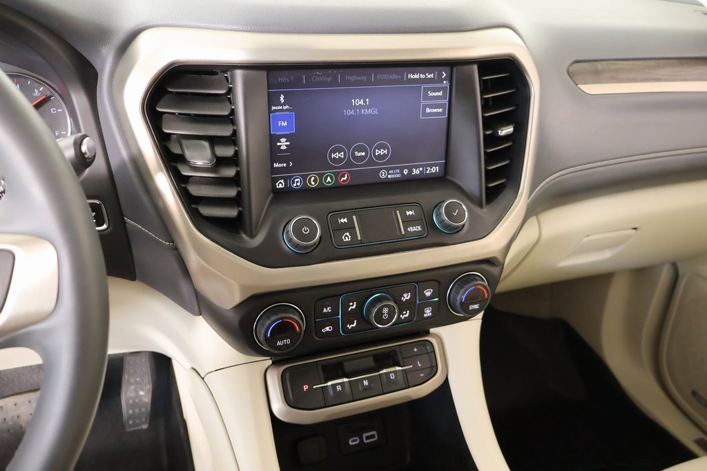 Used 2023 GMC Acadia Denali w/ Denali Ultimate Package image 5