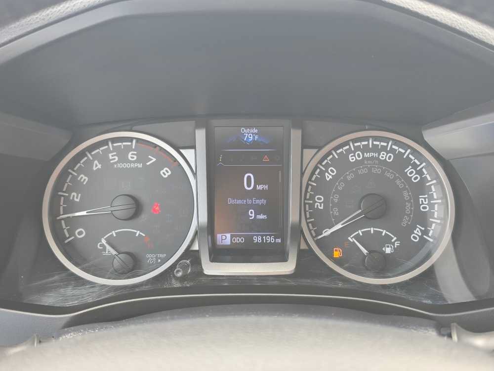 Used 2019 Toyota Tacoma Limited AWD/4WD image 21