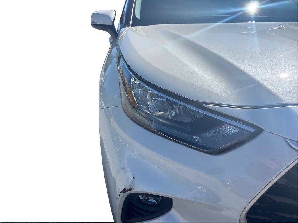 Used 2020 Toyota Highlander XLE AWD/4WD image 33