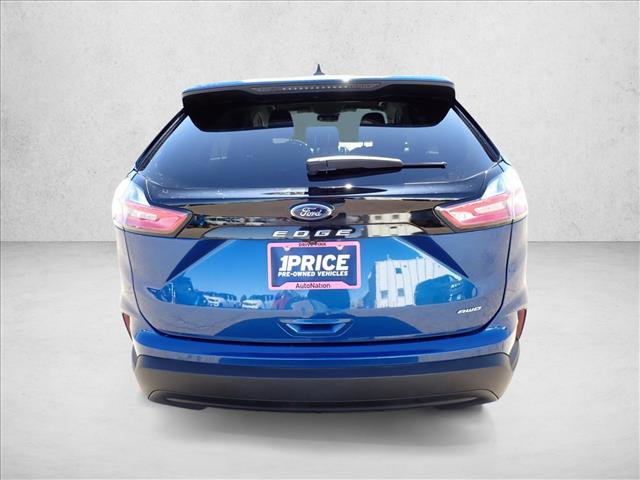 Used 2022 Ford Edge SE image 3