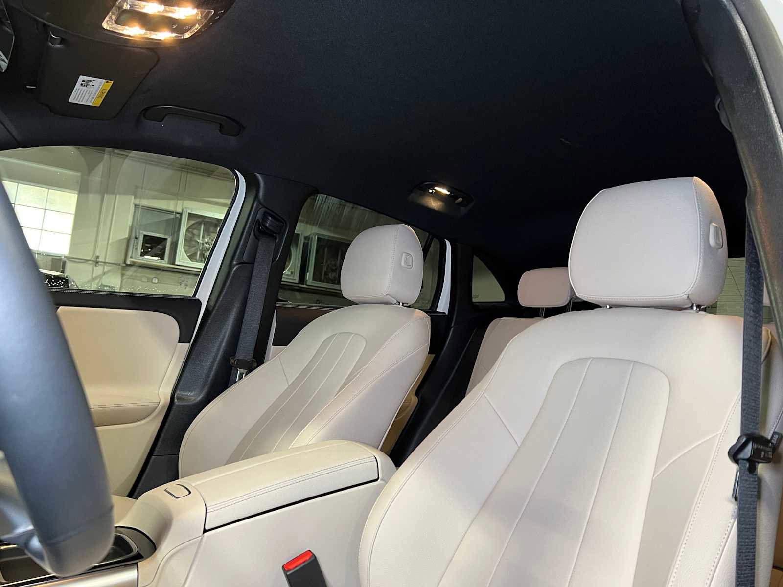 Certified 2025 Mercedes-Benz GLA 250 4MATIC image 25