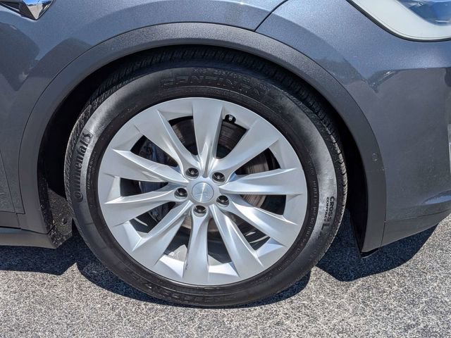 Used 2018 Tesla Model X 75D AWD/4WD image 10