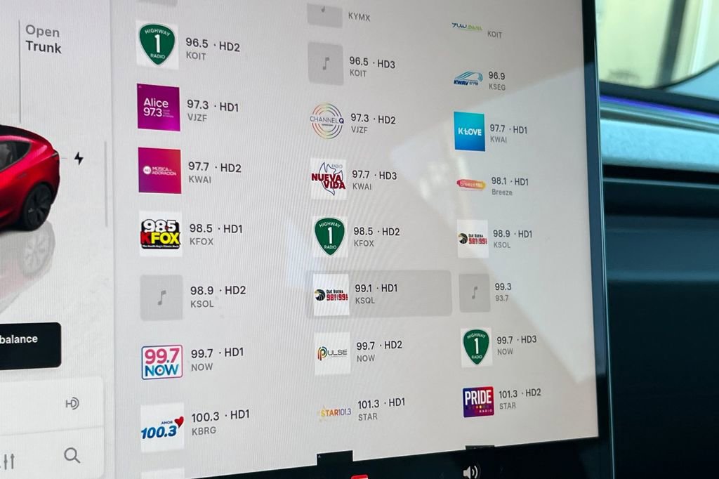 Used 2024 Tesla Model 3 Standard Range image 15