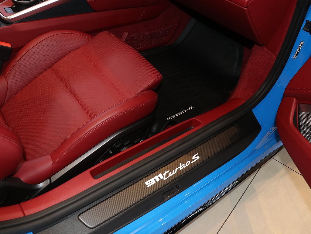 Used 2023 Porsche 911 Turbo S image 57