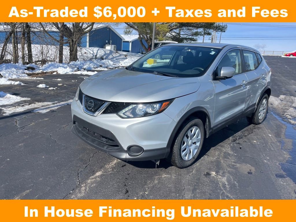 Used 2019 Nissan Rogue Sport S image 1
