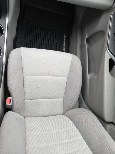 Used 2017 Toyota Camry LE image 20