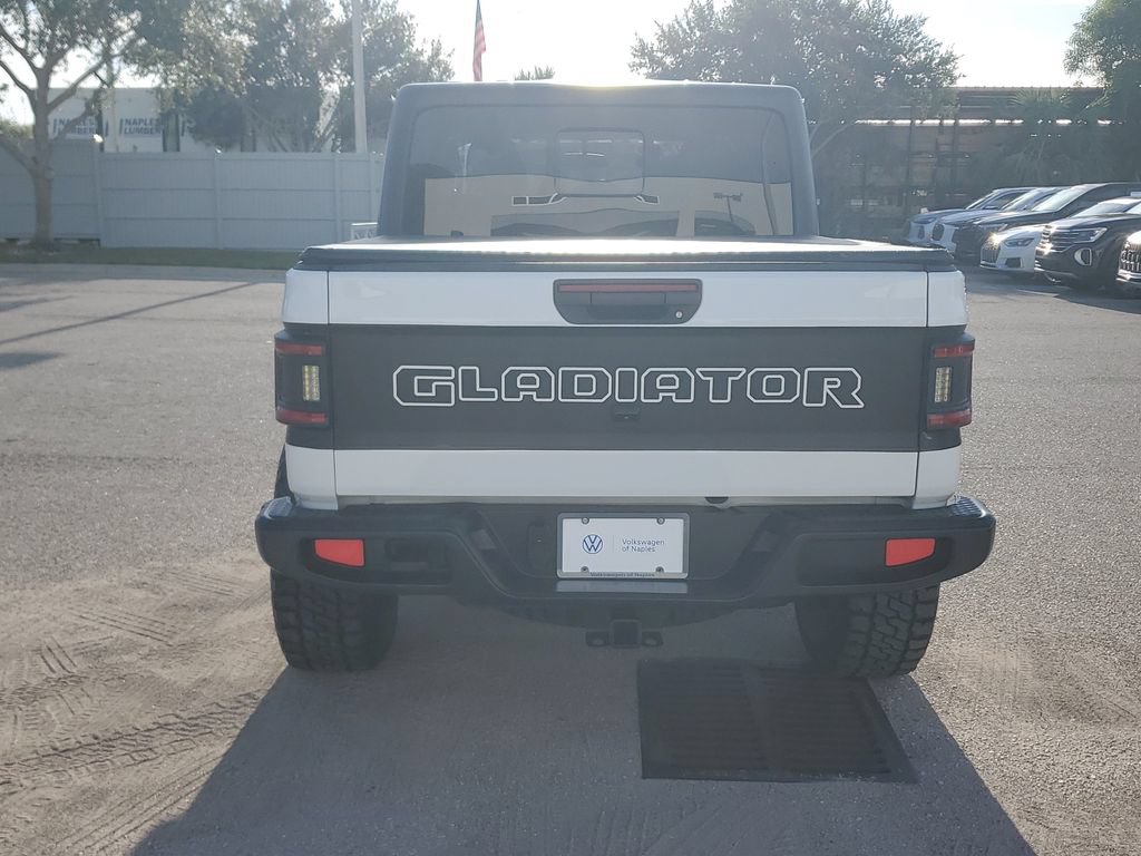 Used 2022 Jeep Gladiator Sport AWD/4WD image 6