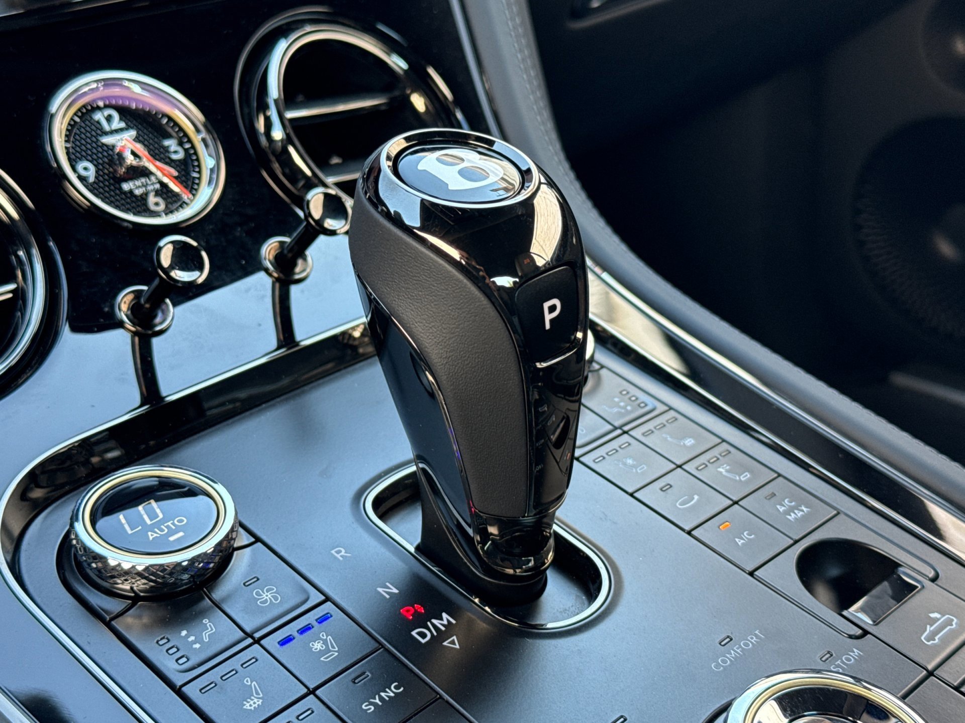 New 2025 Bentley Continental GTC image 23