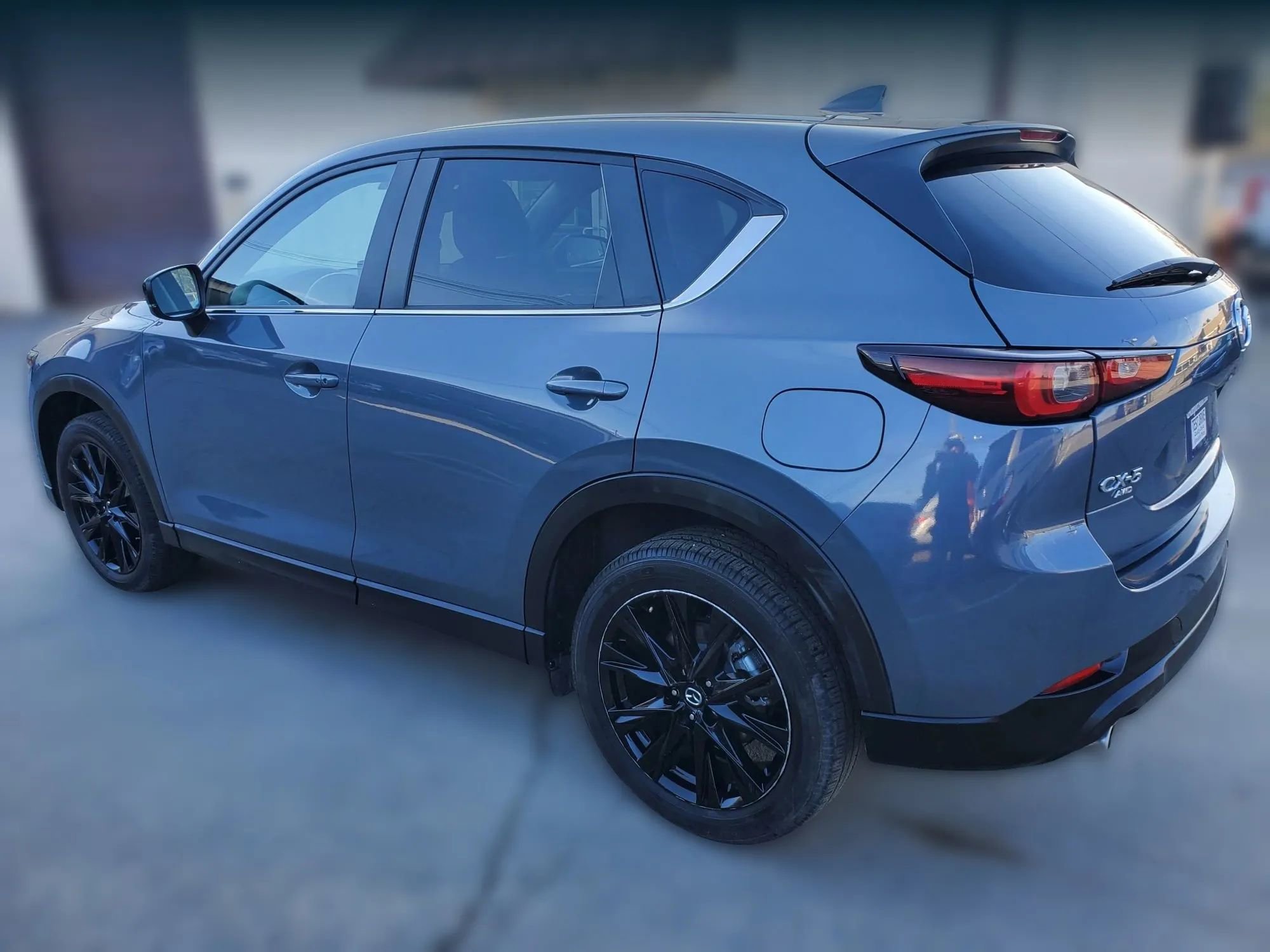 Used 2024 MAZDA CX-5 Carbon Edition image 5