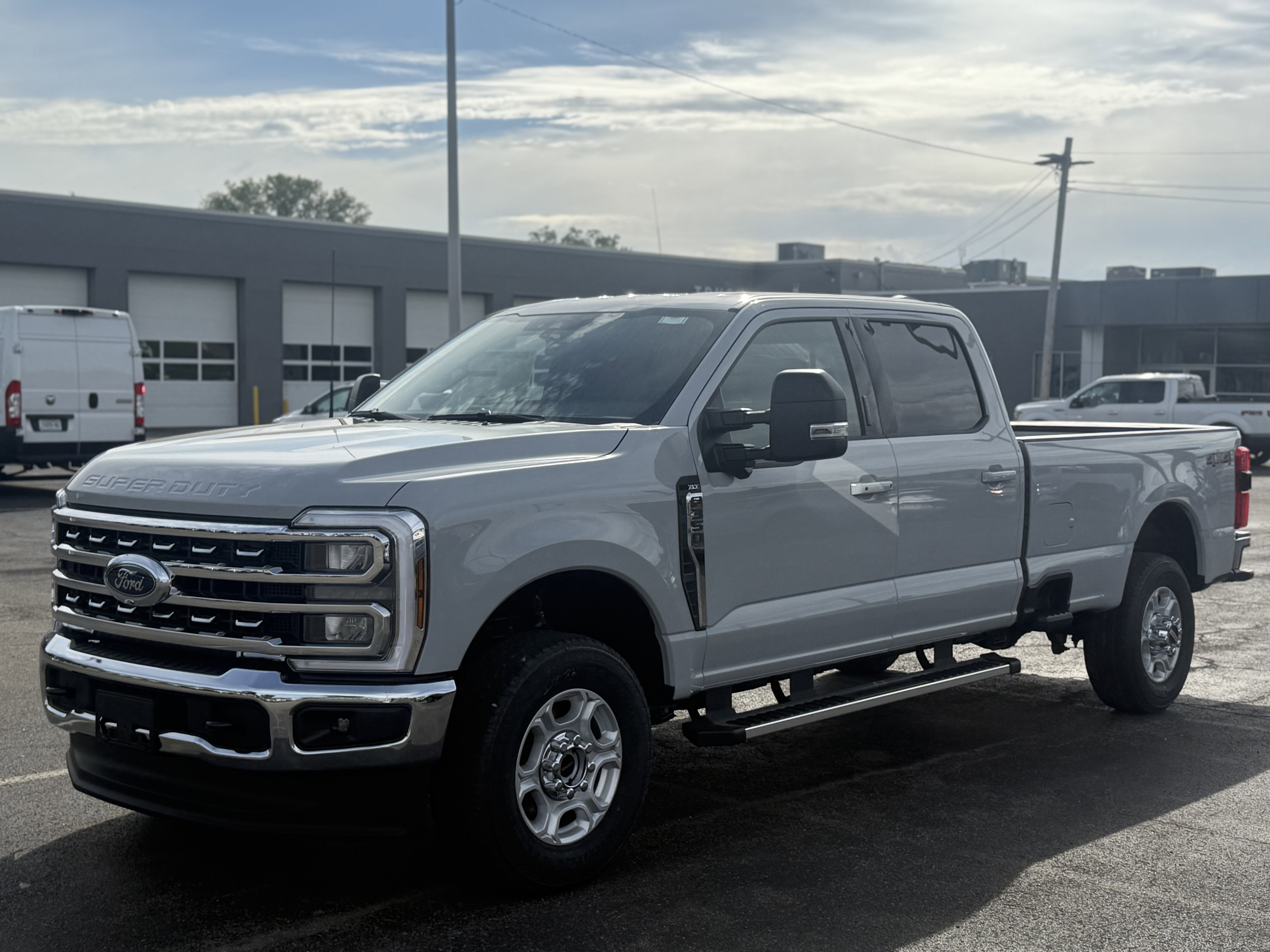 New 2026 Ford F350 XLT w/ XLT Premium Package image 6