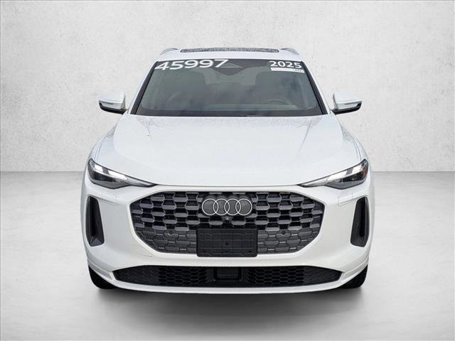 Certified 2025 Audi Q5 Premium w/ Convenience Package video 2