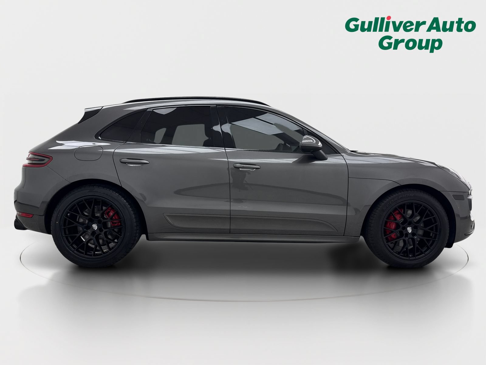 Used 2015 Porsche Macan Turbo AWD/4WD image 10