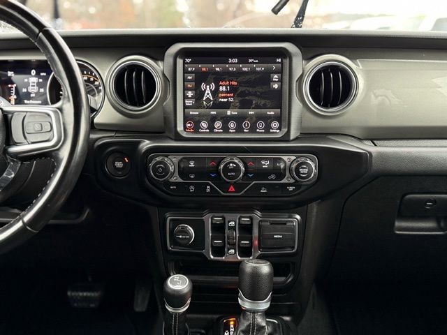 Used 2022 Jeep Wrangler Unlimited Sahara image 20