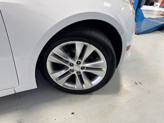 Used 2012 Chevrolet Cruze LTZ FWD image 35
