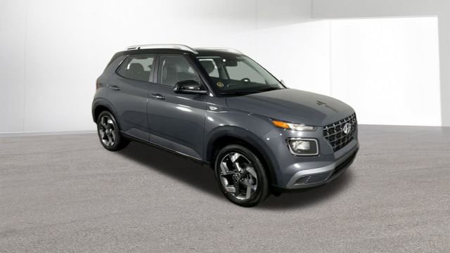 New 2026 Hyundai Venue SEL image 2