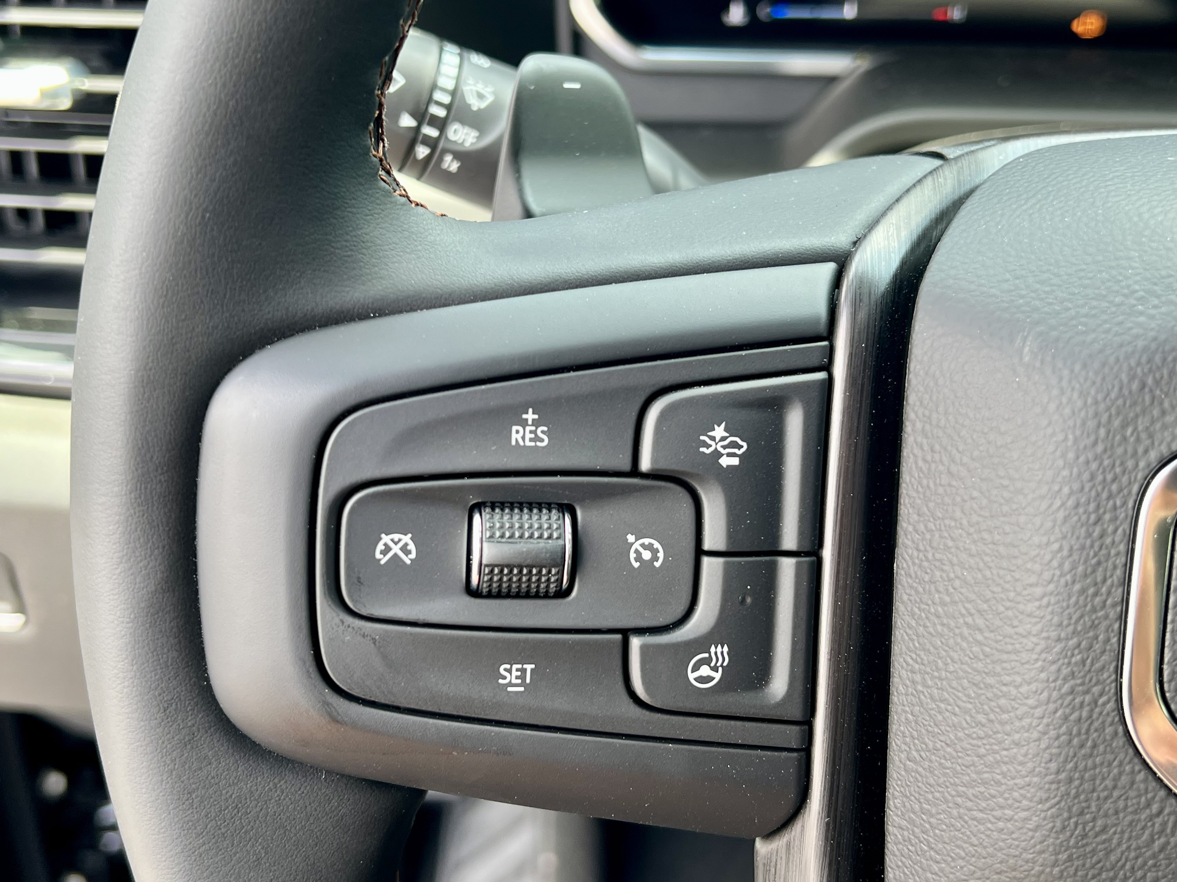 New 2026 GMC Sierra 1500 AT4 w/ AT4 Premium Package AWD/4WD image 18