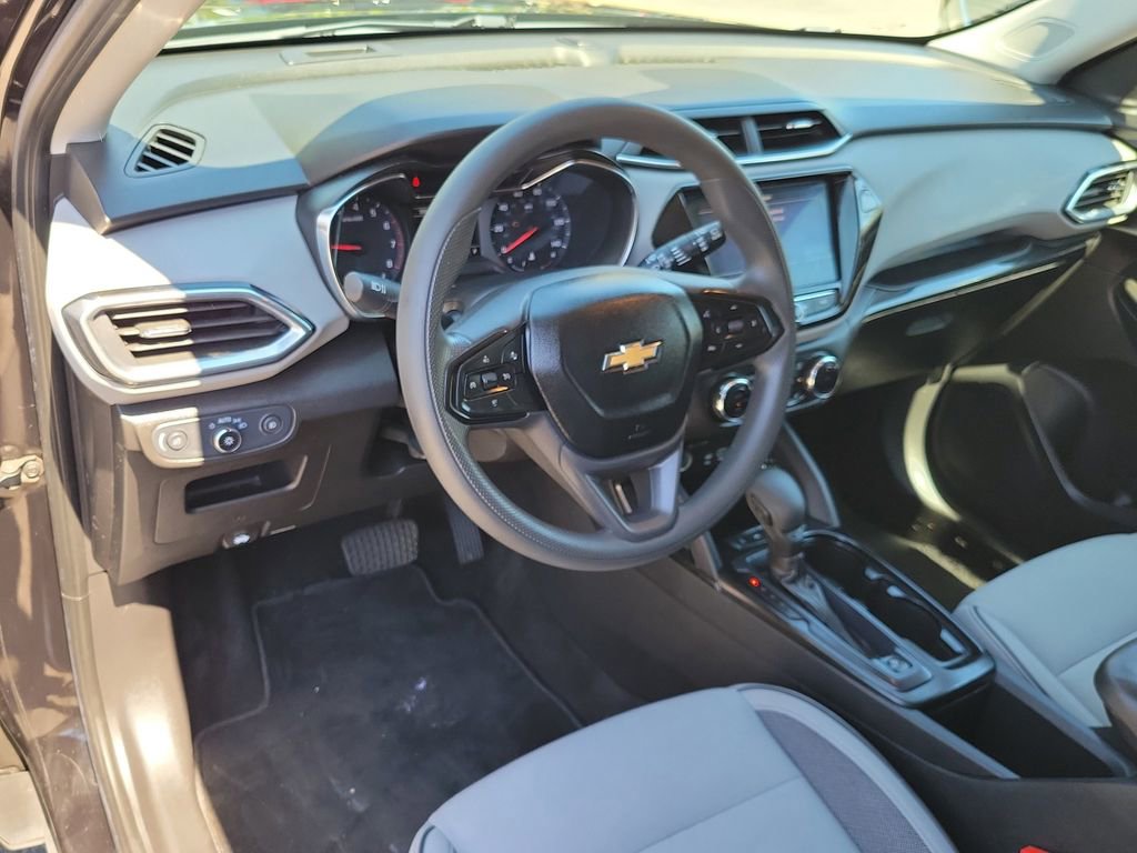 Used 2021 Chevrolet TrailBlazer LT w/ Convenience Package image 20