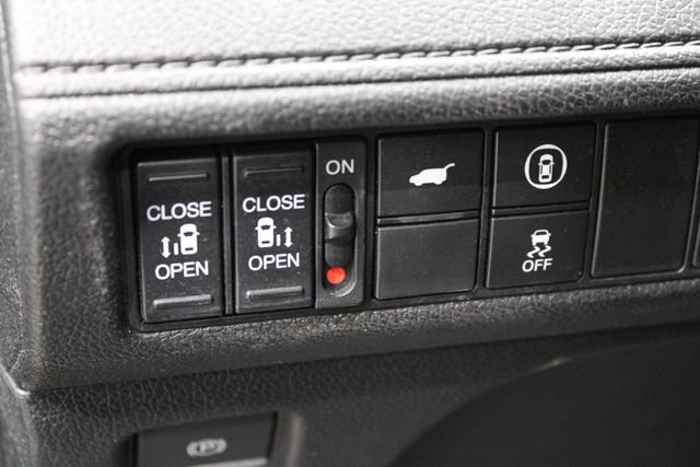 Used 2022 Honda Odyssey EX-L image 18
