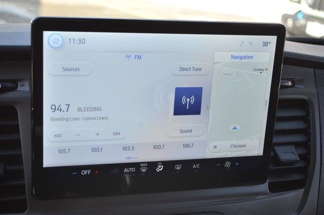 Used 2022 Ford Transit 350 XLT image 27