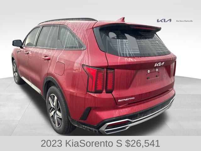 Used 2023 Kia Sorento S w/ Panoramic Sunroof Package image 5