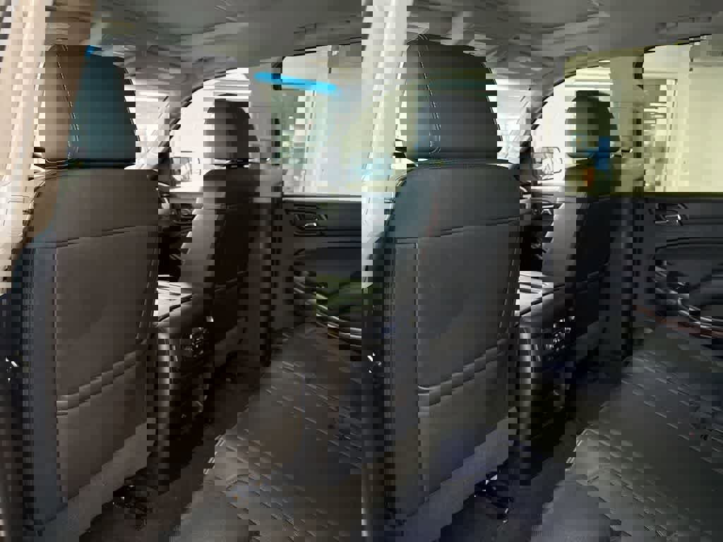 Used 2018 GMC Yukon SLT w/ Open Road Package image 18