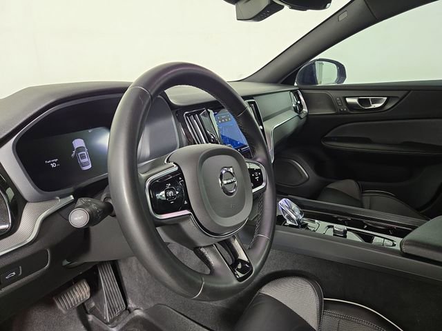 Used 2024 Volvo S60 B5 Plus image 13