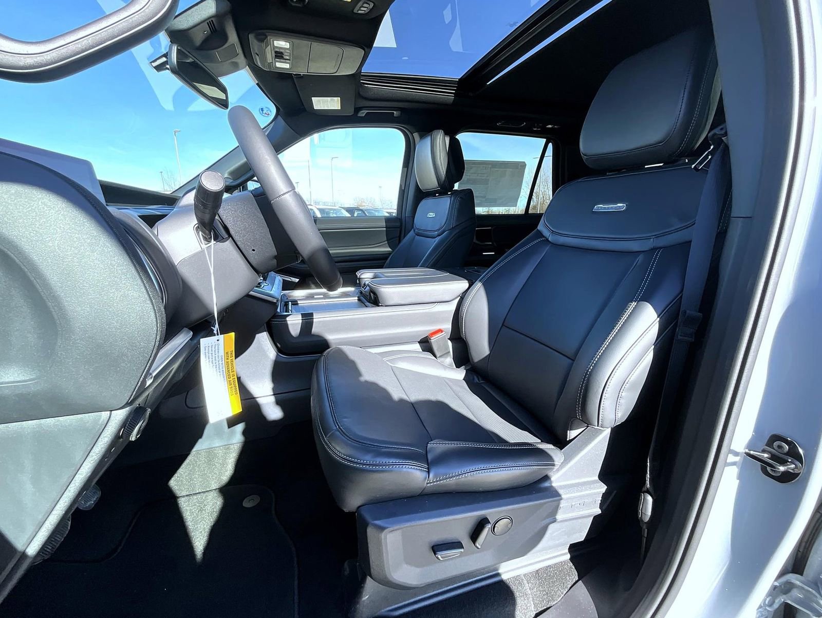 New 2026 Ford Expedition Platinum w/ Stealth Appearance Package image 9