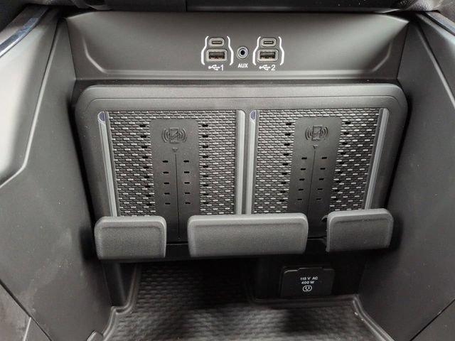 New 2026 RAM 5500 4x4 Crew Cab w/ Laramie Trim Package image 25