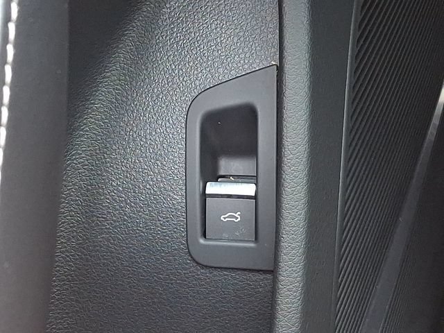 Used 2023 Audi SQ8 Prestige w/ Prestige Package AWD/4WD image 30