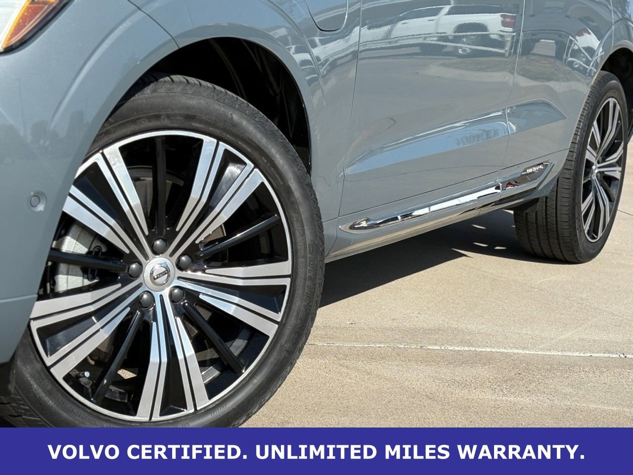 Certified 2023 Volvo XC60 T8 Plus w/ Protection Package Premier image 10