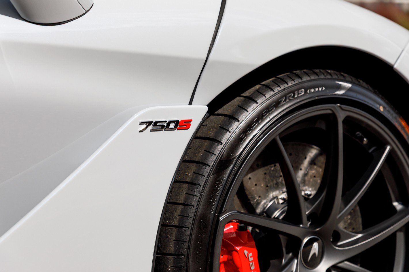 New 2026 McLaren 750S RWD image 16