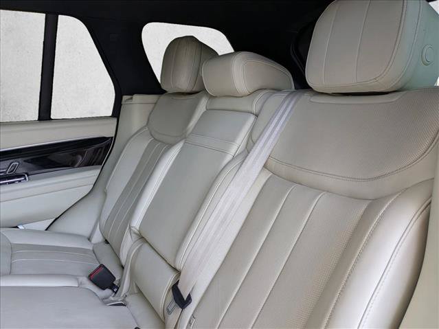 Used 2023 Land Rover Range Rover SE AWD/4WD image 23