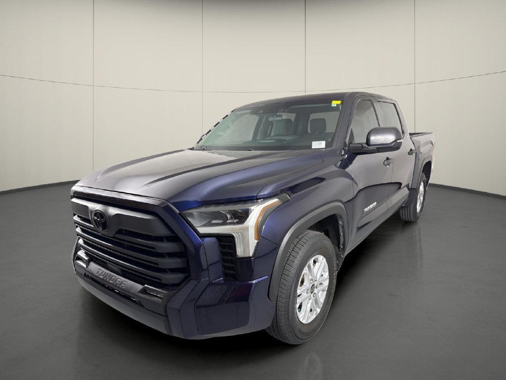 Used 2022 Toyota Tundra SR5 w/ Convenience Package RWD image 4