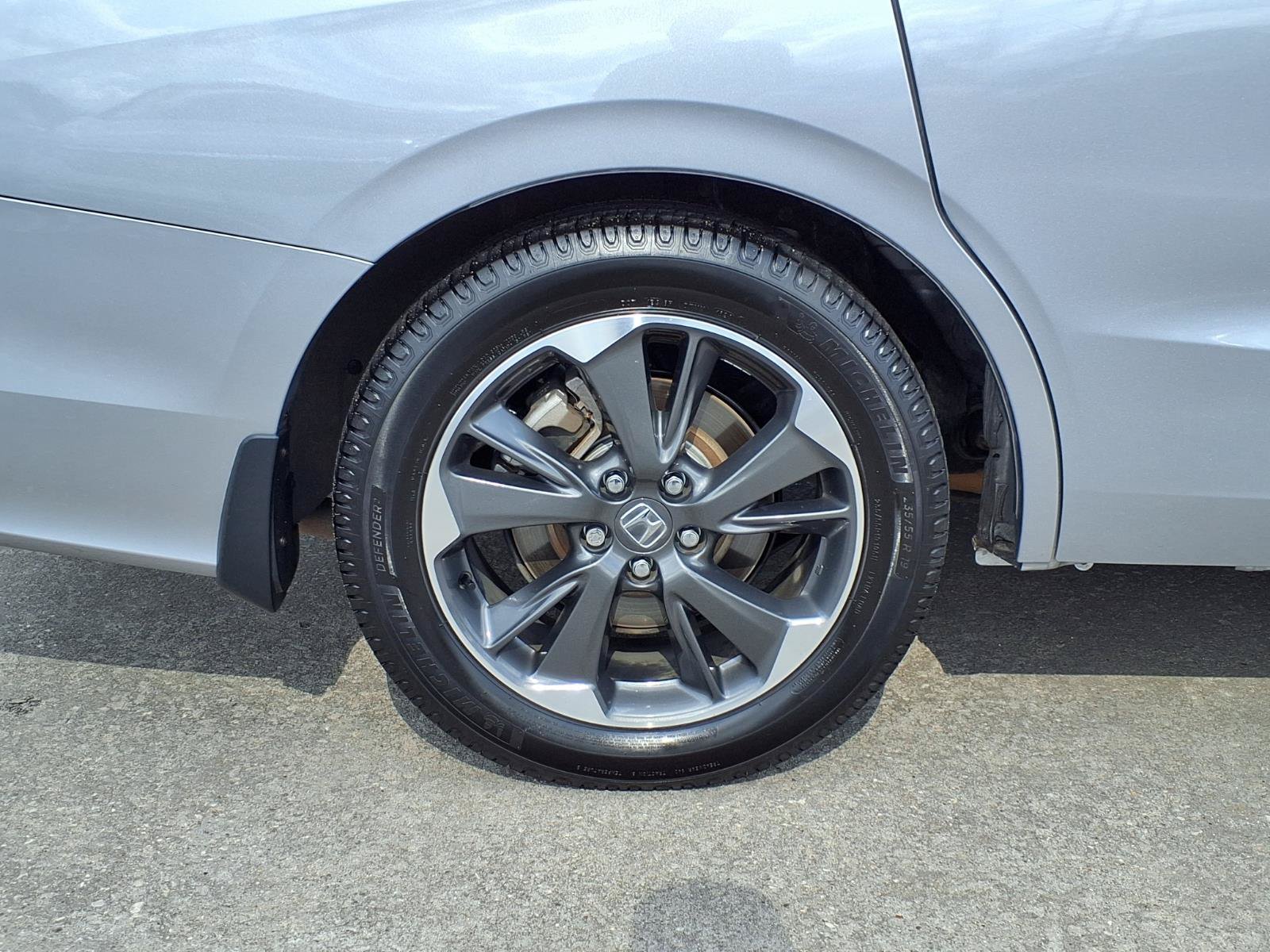Used 2023 Honda Odyssey Elite image 27
