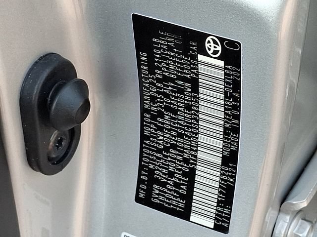Certified 2025 Toyota Corolla LE FWD image 25