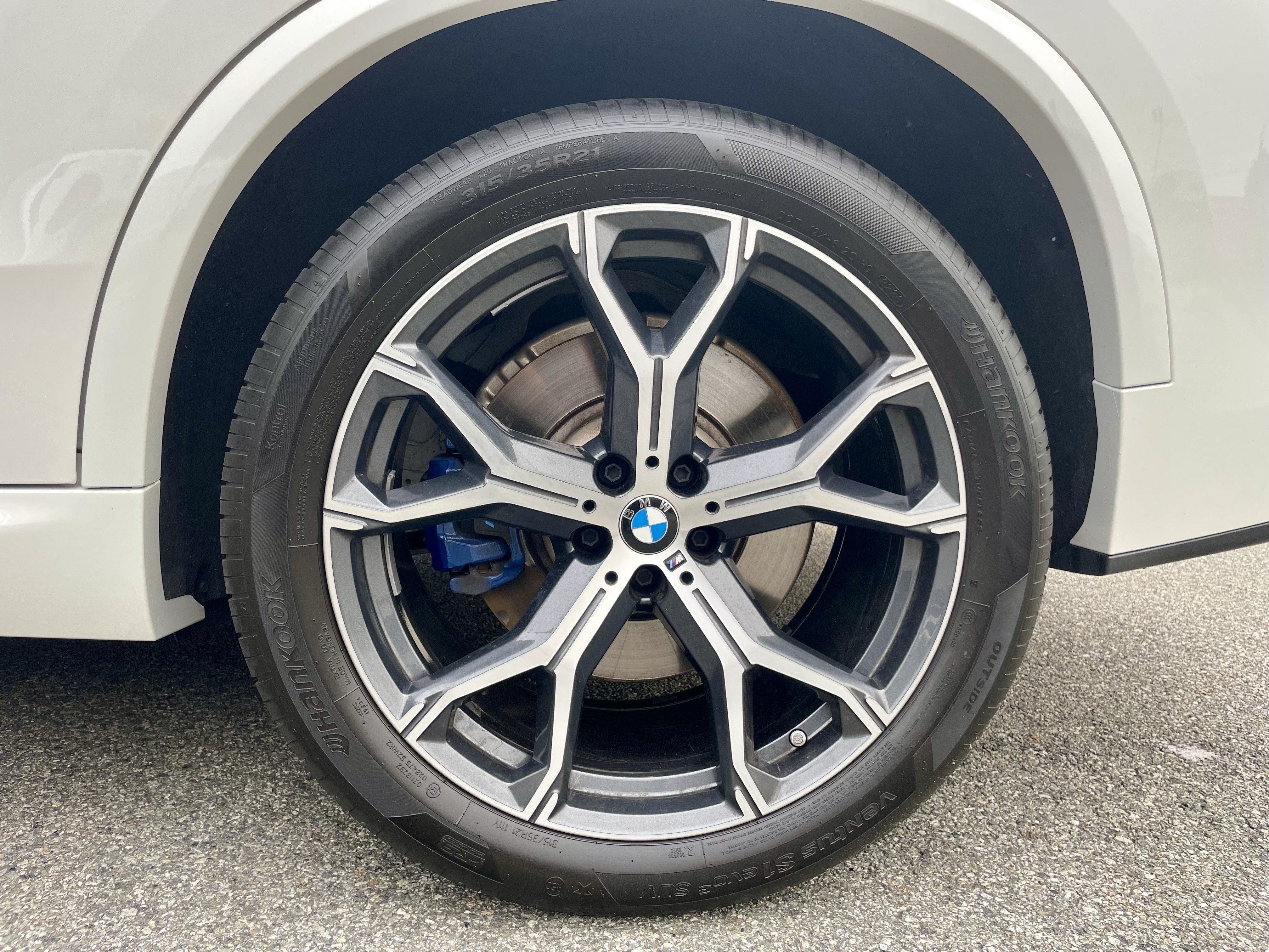 Used 2024 BMW X5 M60i w/ Parking Assistance Package AWD/4WD image 10