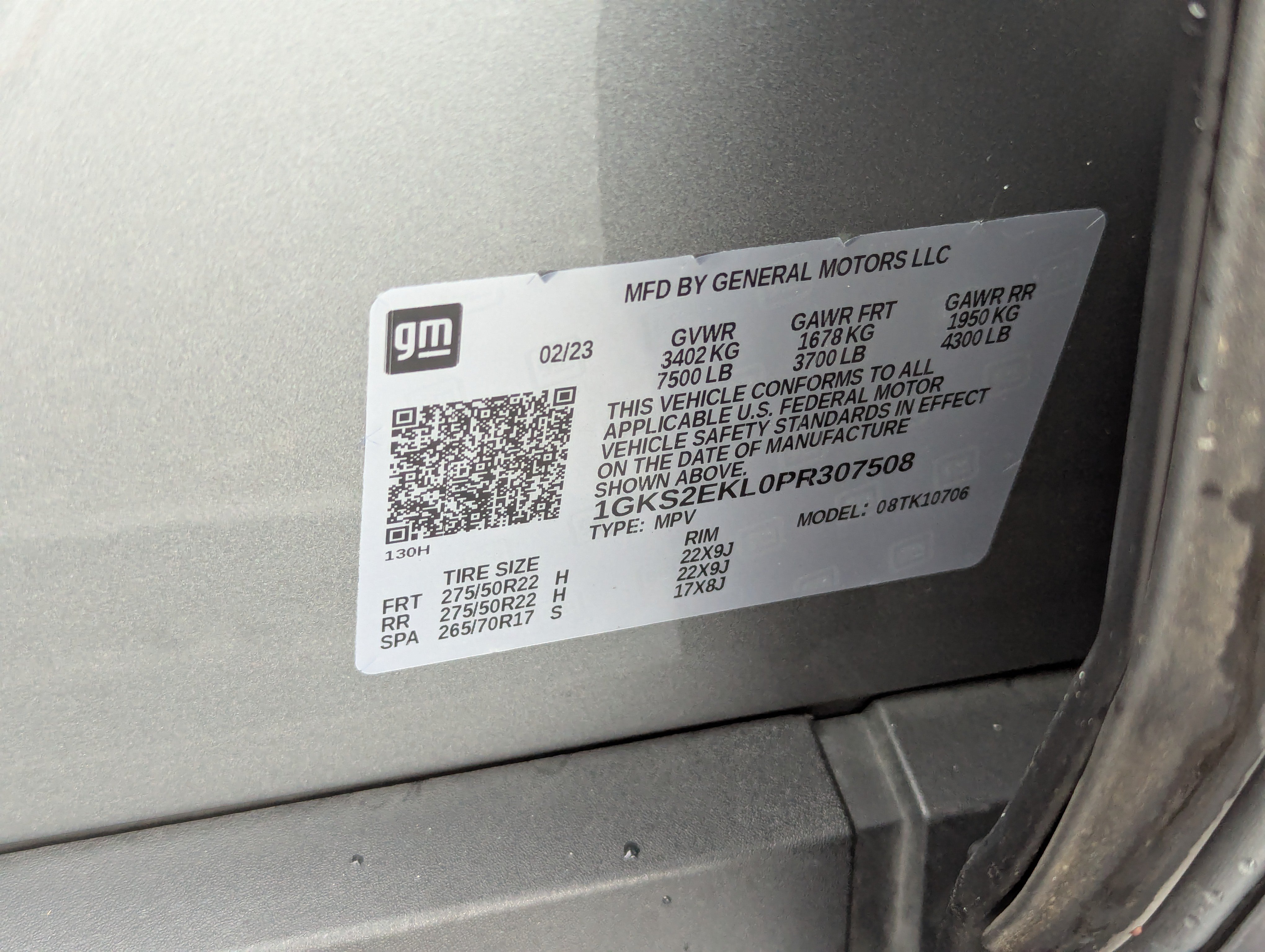 Certified 2023 GMC Yukon Denali Ultimate w/ LPO, Floor Liner Package AWD/4WD image 43