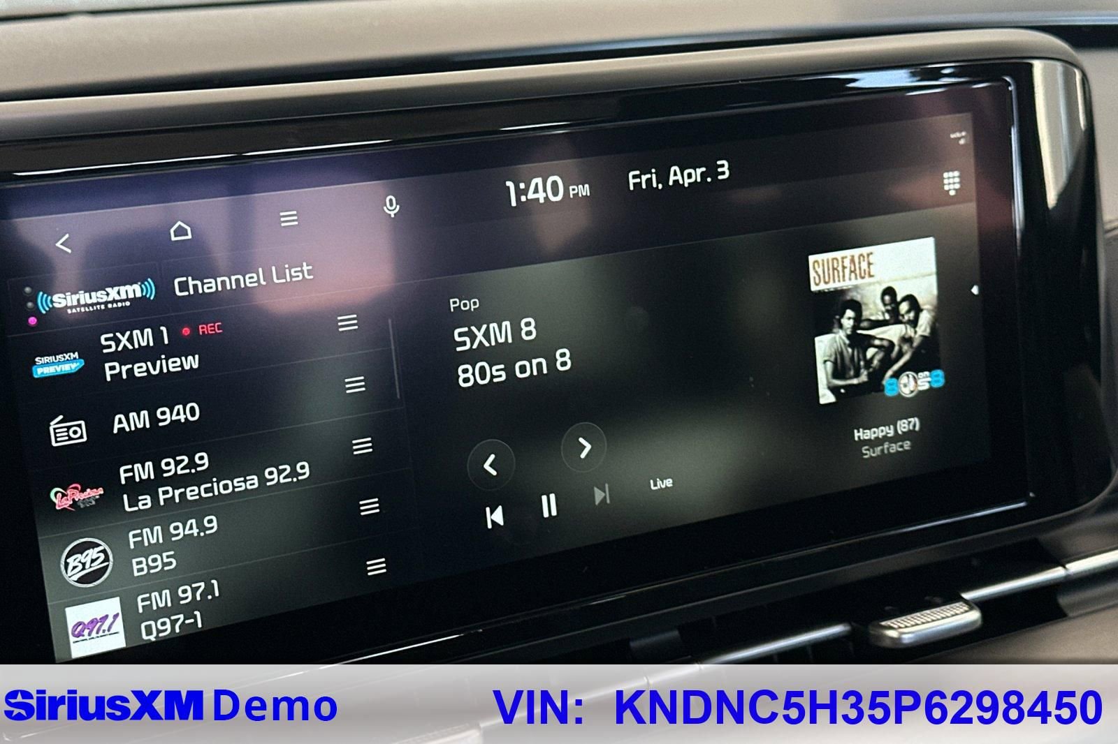 Used 2023 Kia Carnival EX image 35