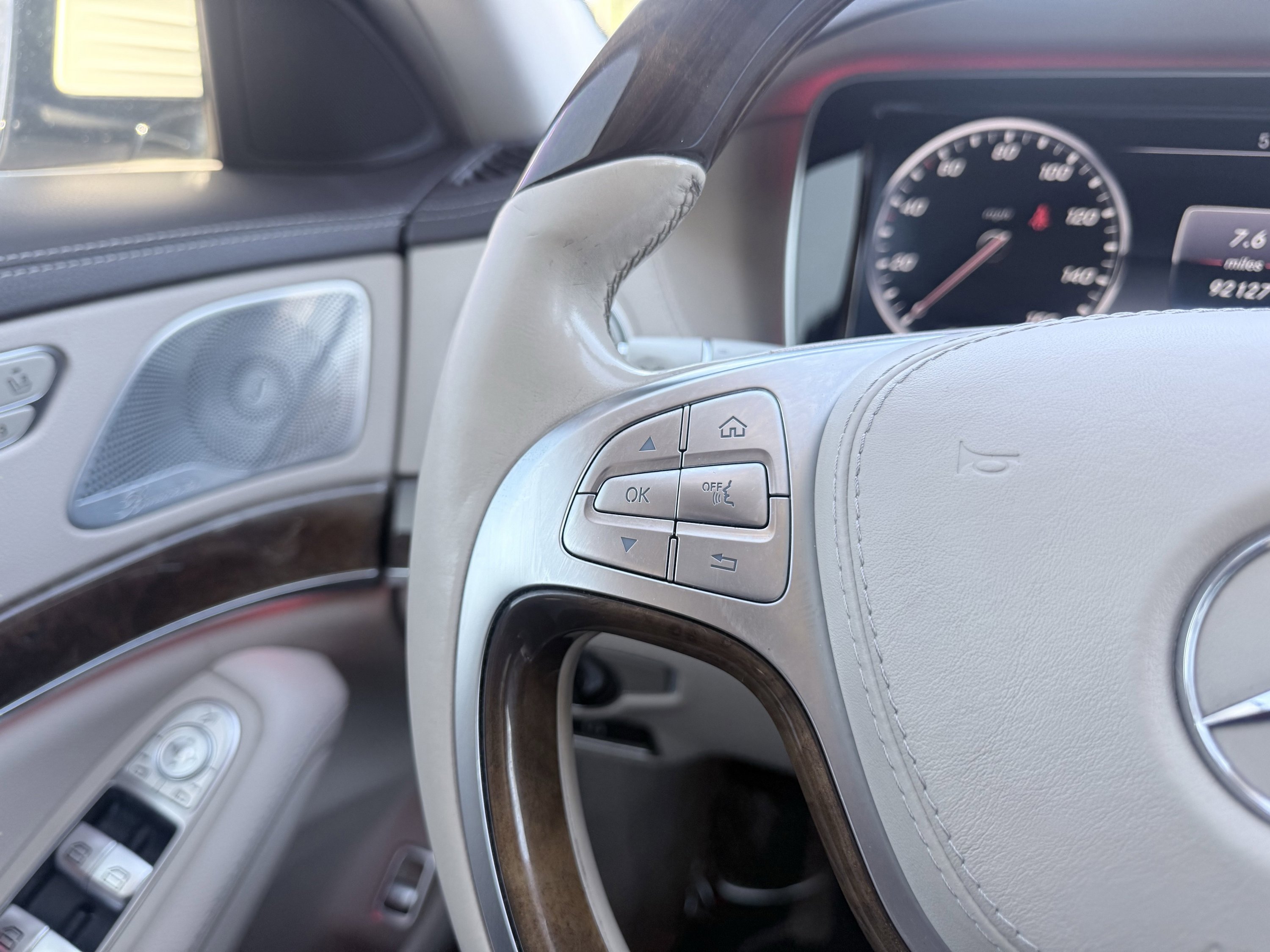 Used 2015 Mercedes-Benz S 550 Sedan w/ Premium 1 Package image 61