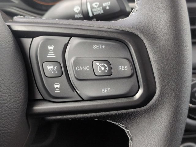 New 2026 Jeep Gladiator Sport AWD/4WD image 17