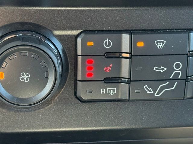 Used 2020 Ford F250 XLT w/ XLT Premium Package AWD/4WD image 27