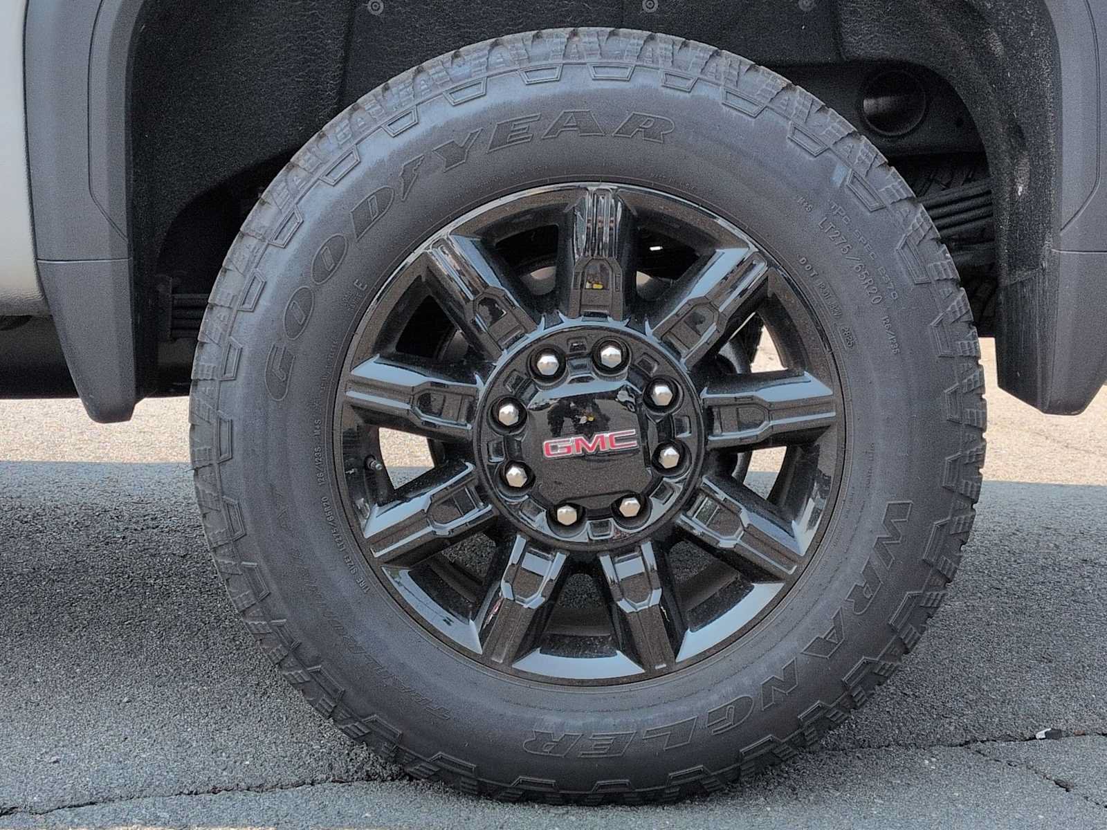Used 2026 GMC Sierra 2500 AT4 w/ AT4 Premium Plus Package AWD/4WD image 14