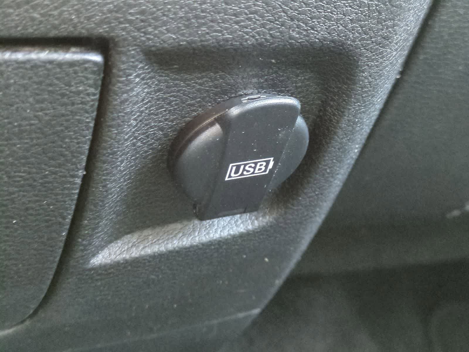 Used 2014 RAM 2500 SLT AWD/4WD image 30