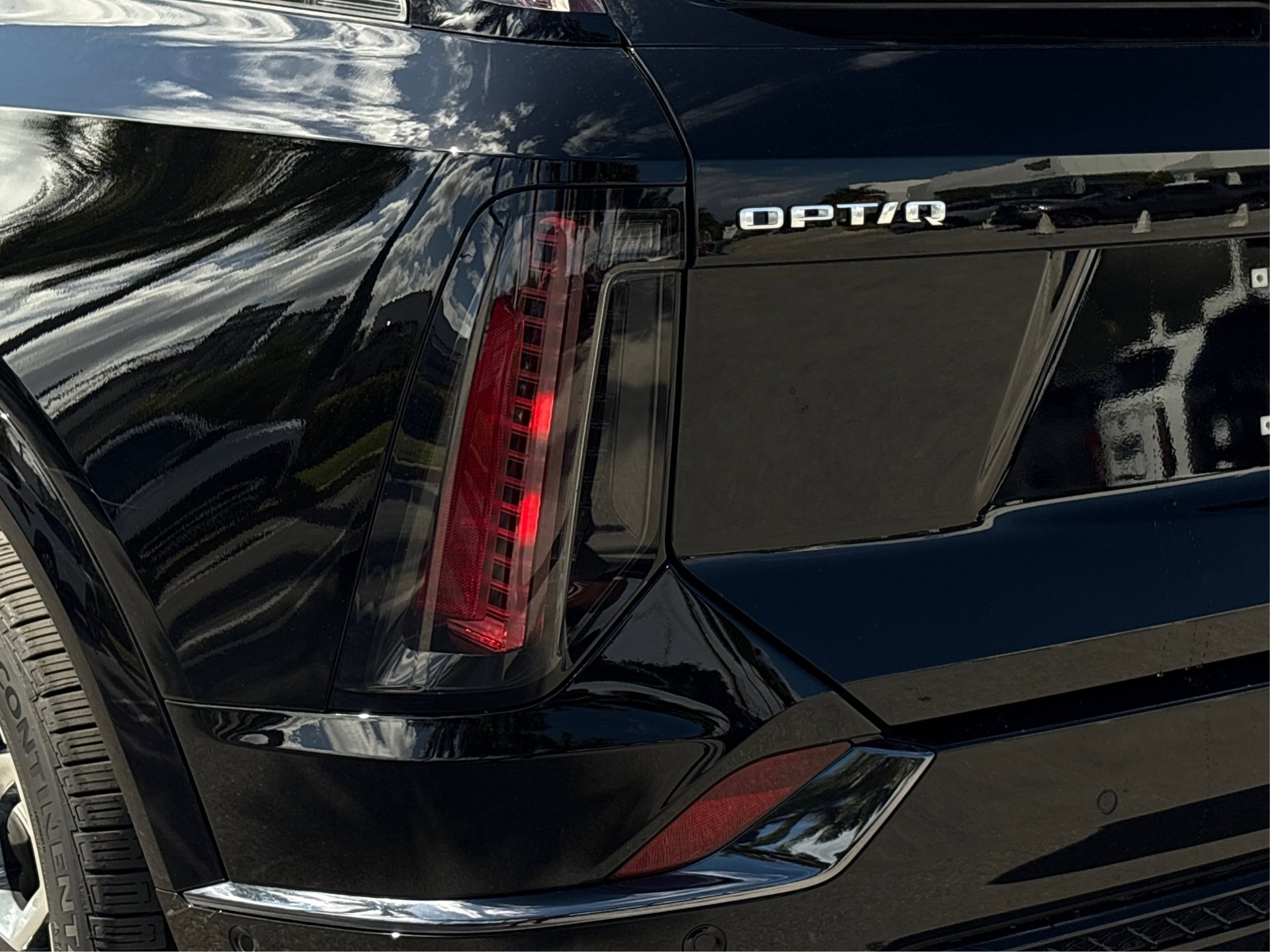 New 2026 Cadillac Optiq V AWD/4WD image 15