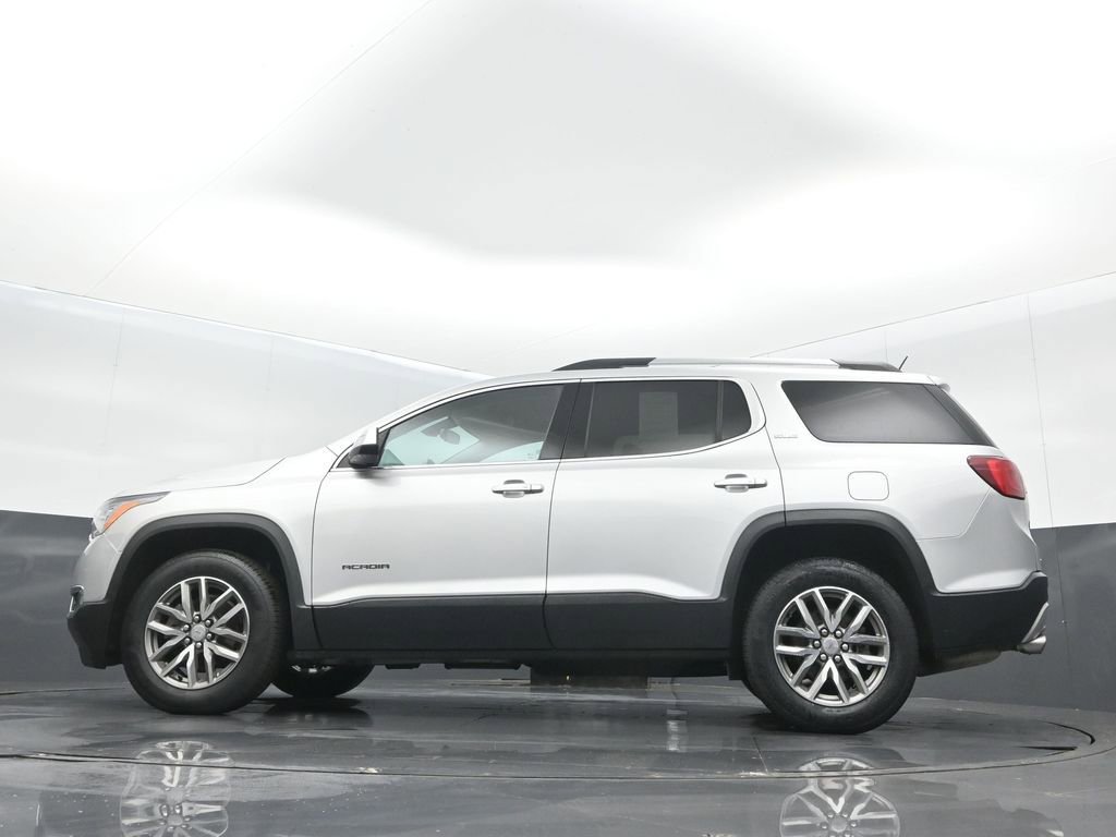 Used 2017 GMC Acadia SLE image 14