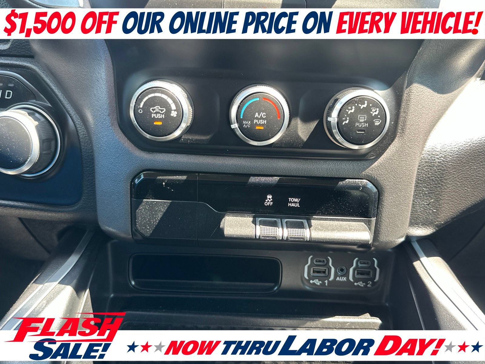 Used 2020 RAM 1500 Big Horn AWD/4WD image 1