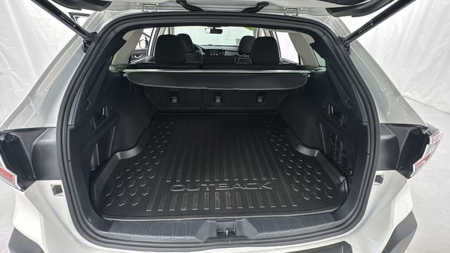 Certified 2025 Subaru Outback Premium image 17